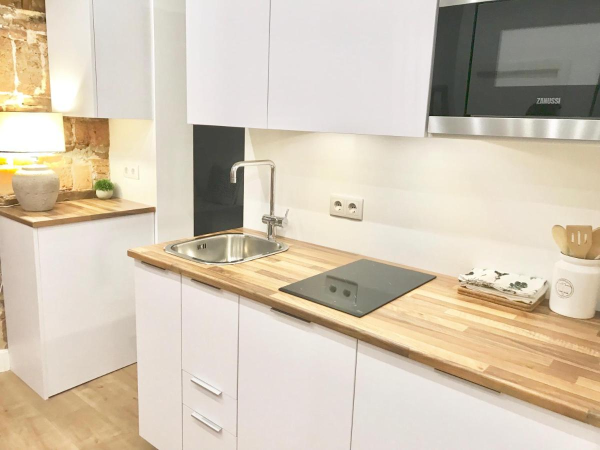 Reina Sofia Museum House Apartment Madrid Ngoại thất bức ảnh