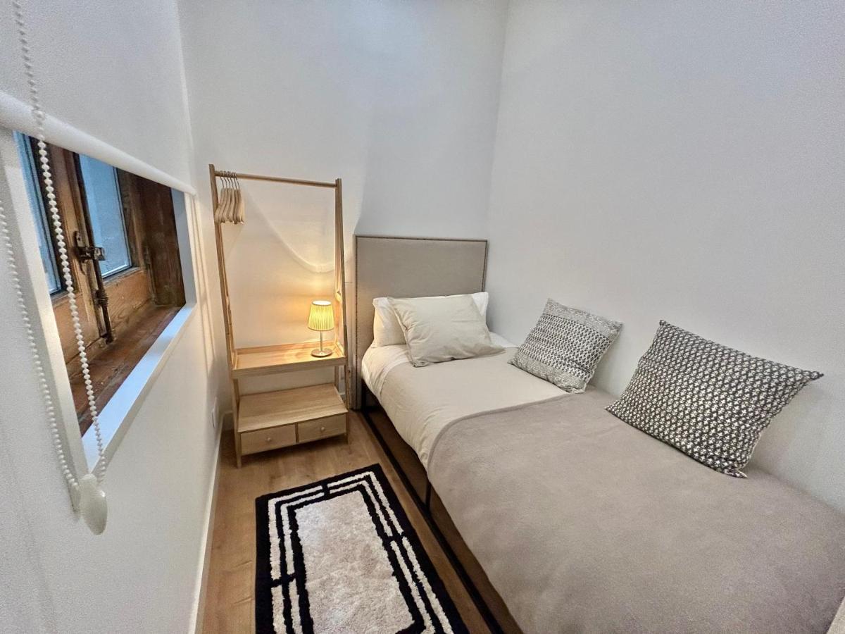 Reina Sofia Museum House Apartment Madrid Ngoại thất bức ảnh